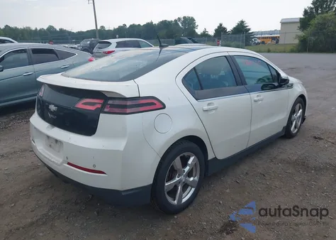 2012 Chevrolet Volt z USA, uszkodzony, nr VIN 1G1RD6E4XCU109937